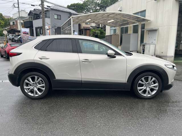 Mazda CX-30 4