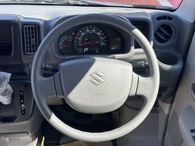 Suzuki Every 8