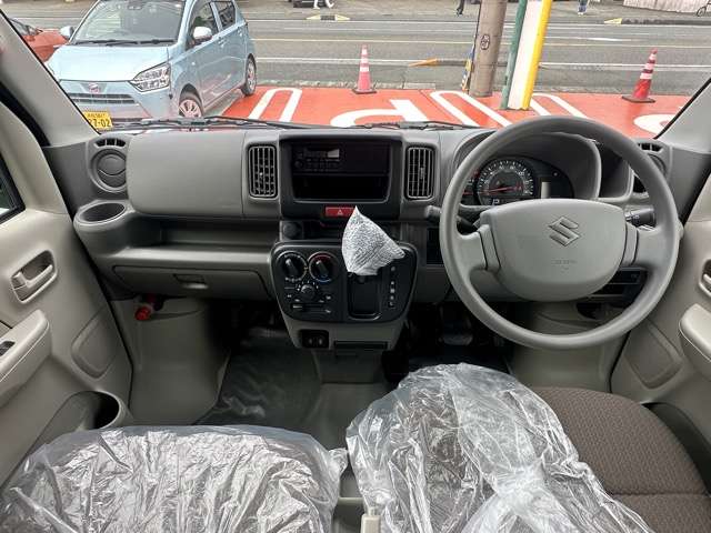 Suzuki Every 8