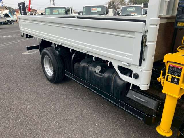 Isuzu Elf 11