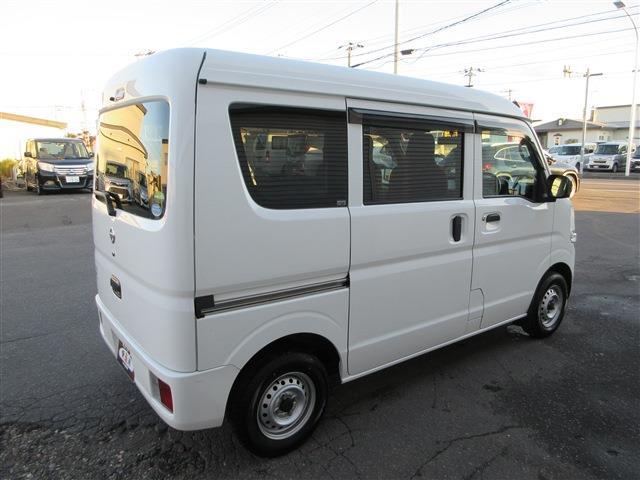 Nissan NV100 Clipper 7
