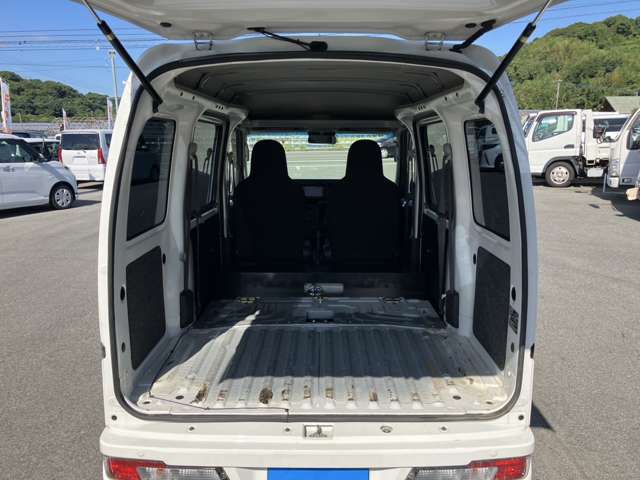 Toyota Pixis Van 6