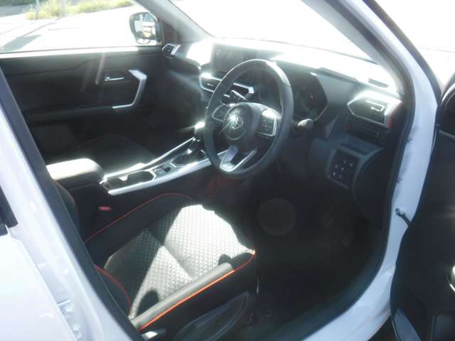 Toyota Raize 8