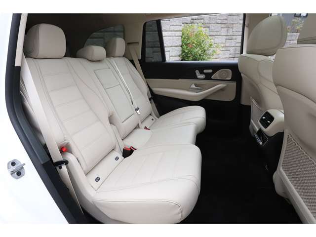 Mercedes-Benz GLS 12