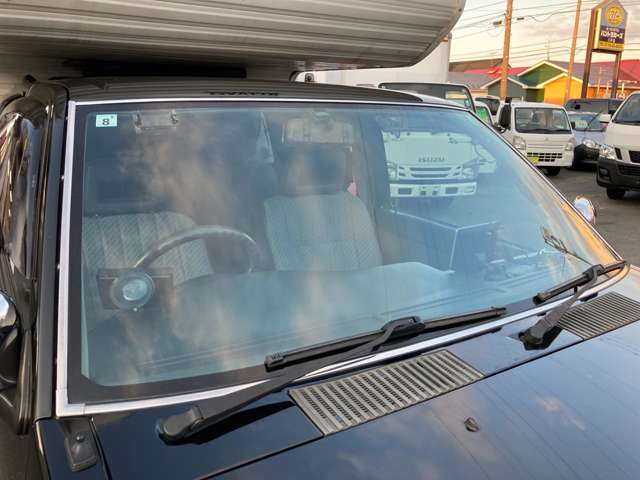 Nissan Datsun 12