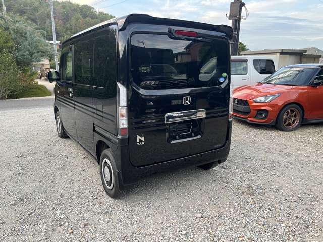Honda N-VAN 6
