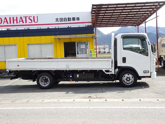 Isuzu Elf 4