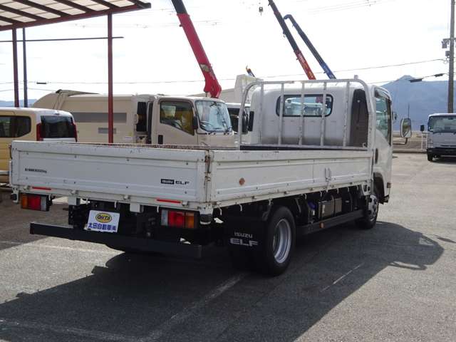 Isuzu Elf 5