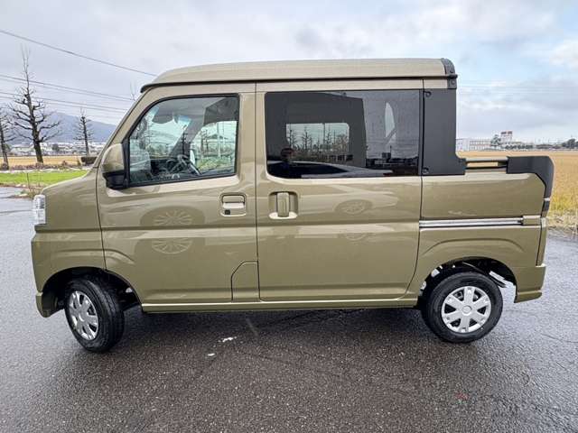Daihatsu Hijet Deck Van 6