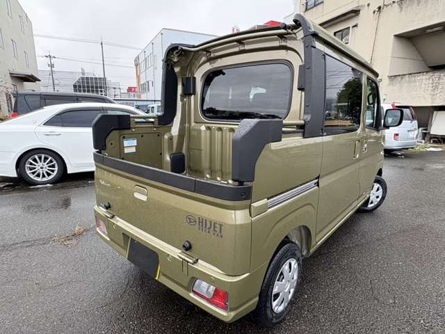 Daihatsu Hijet Deck Van 8