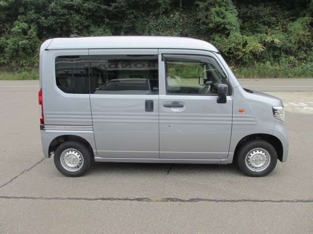 Honda N-VAN 7