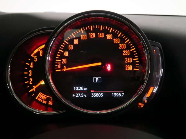 MINI Crossover 9