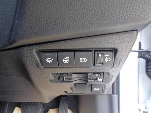 Toyota Corolla Cross 6