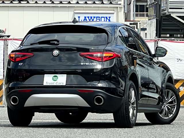 Alfa Romeo Stelvio 2