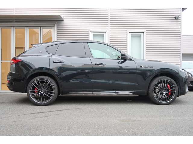 Maserati Levante 11