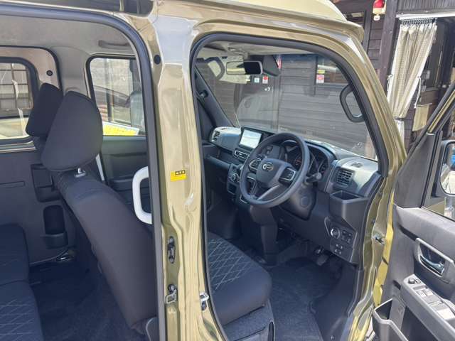 Daihatsu Atrai 11