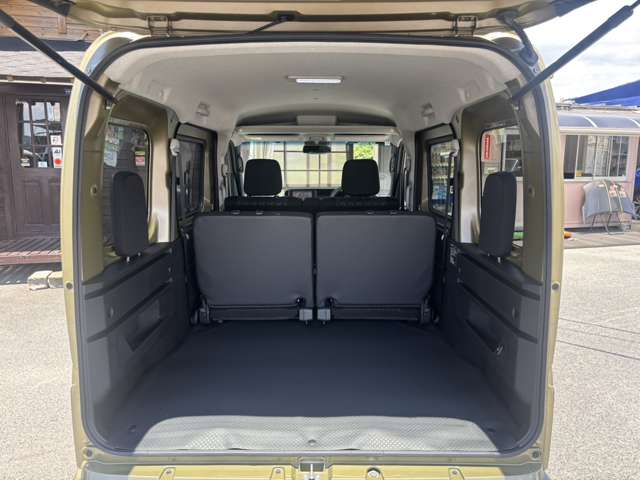 Daihatsu Atrai 9