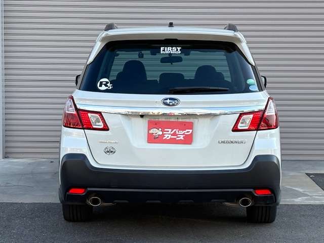 Subaru Exiga Crossover7 10