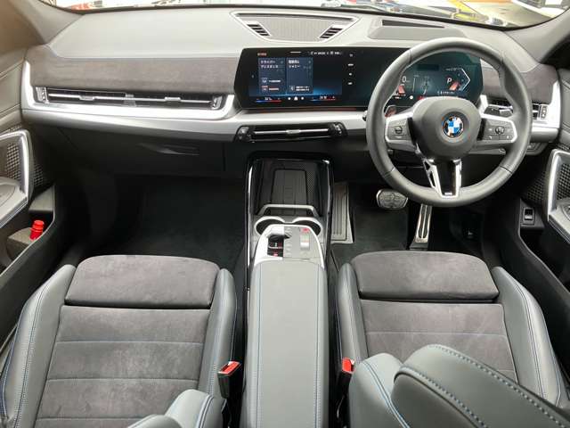 BMW X2 12
