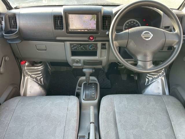 Nissan NV100 Clipper 5