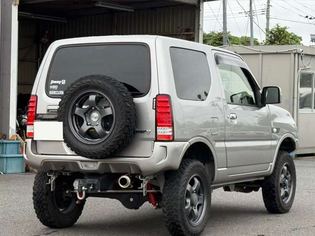 Suzuki Jimny 2