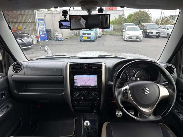 Suzuki Jimny 7