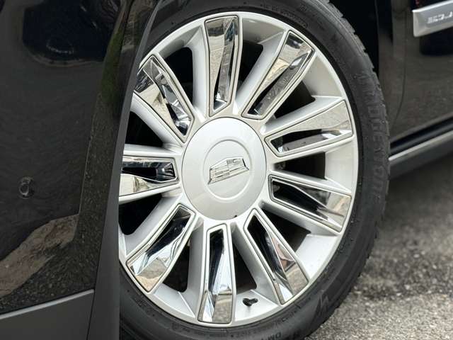 Cadillac エスカレード 3