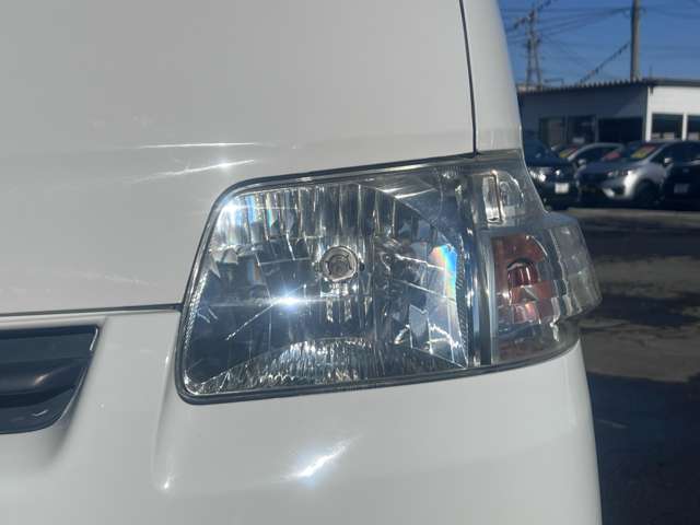 Toyota Town Ace Van 11