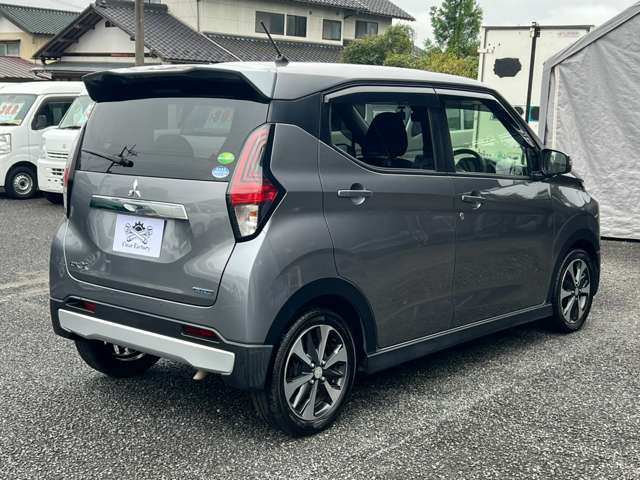 Mitsubishi eK X 4