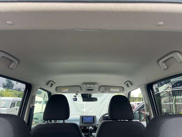 Mitsubishi eK X 9
