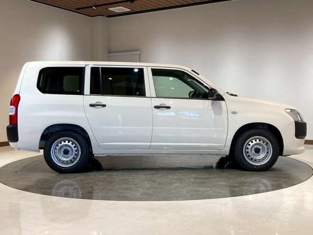 Toyota Probox Van 8