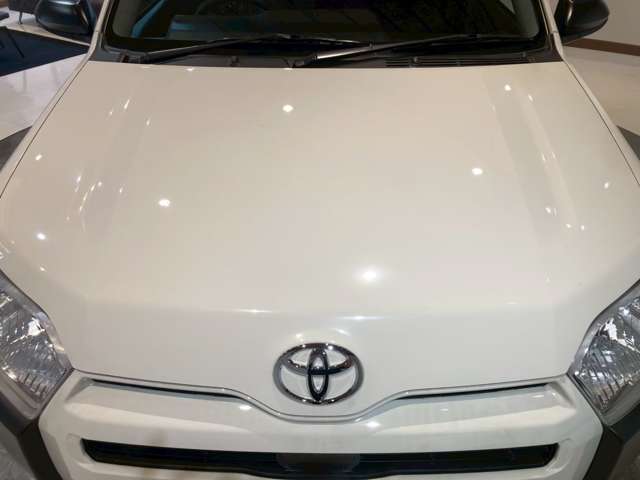 Toyota Probox Van 9