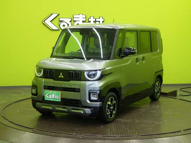 Mitsubishi Delica Mini 12