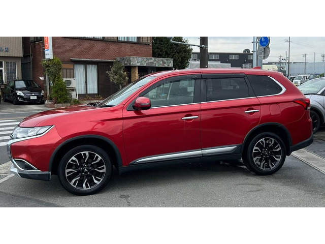 Mitsubishi Outlander 7