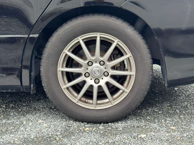 Toyota Voxy 12
