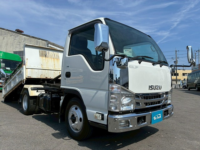 Isuzu Elf 4