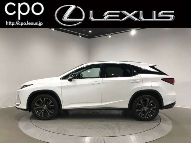 Lexus RX 4