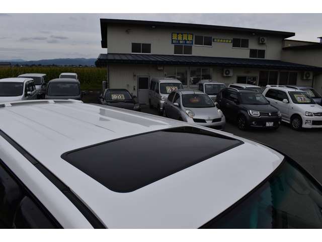 Toyota Land Cruiser 100 9