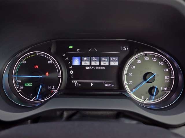 Toyota Harrier 4