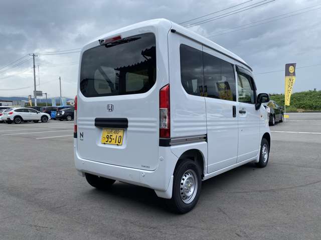 Honda N-VAN 11