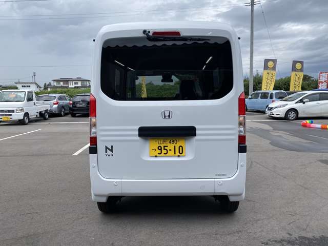 Honda N-VAN 9