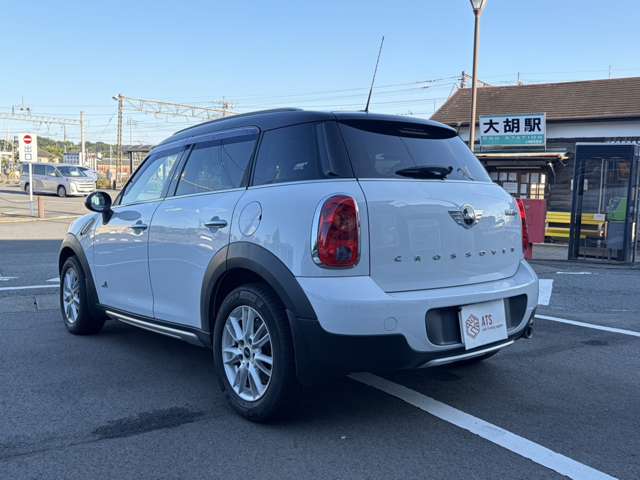 MINI Crossover 7