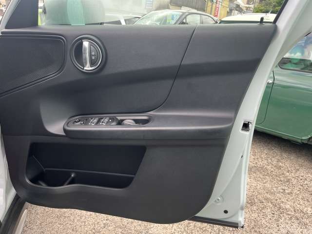 MINI Crossover 6