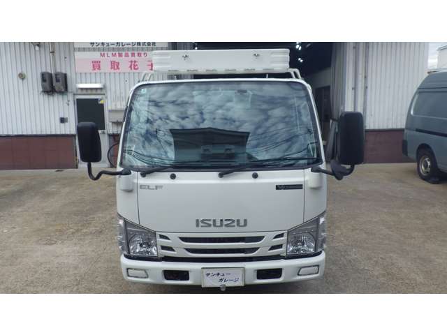 Isuzu Elf 5