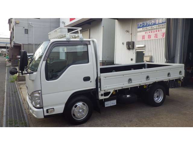 Isuzu Elf 9