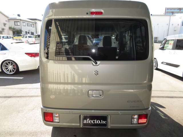 Suzuki Every 6
