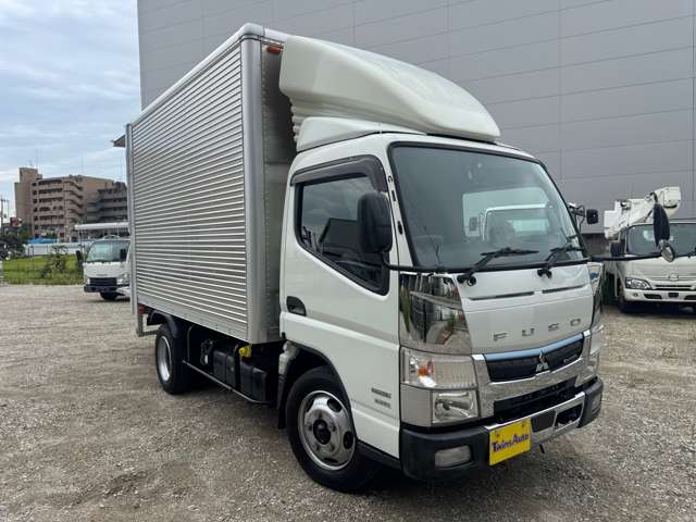 Mitsubishi Fuso Canter 4