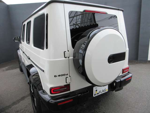 Mercedes-Benz G-Class 2