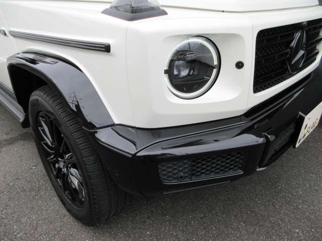 Mercedes-Benz G-Class 4