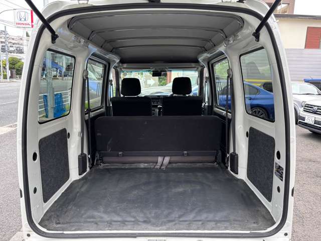 Toyota Pixis Van 9